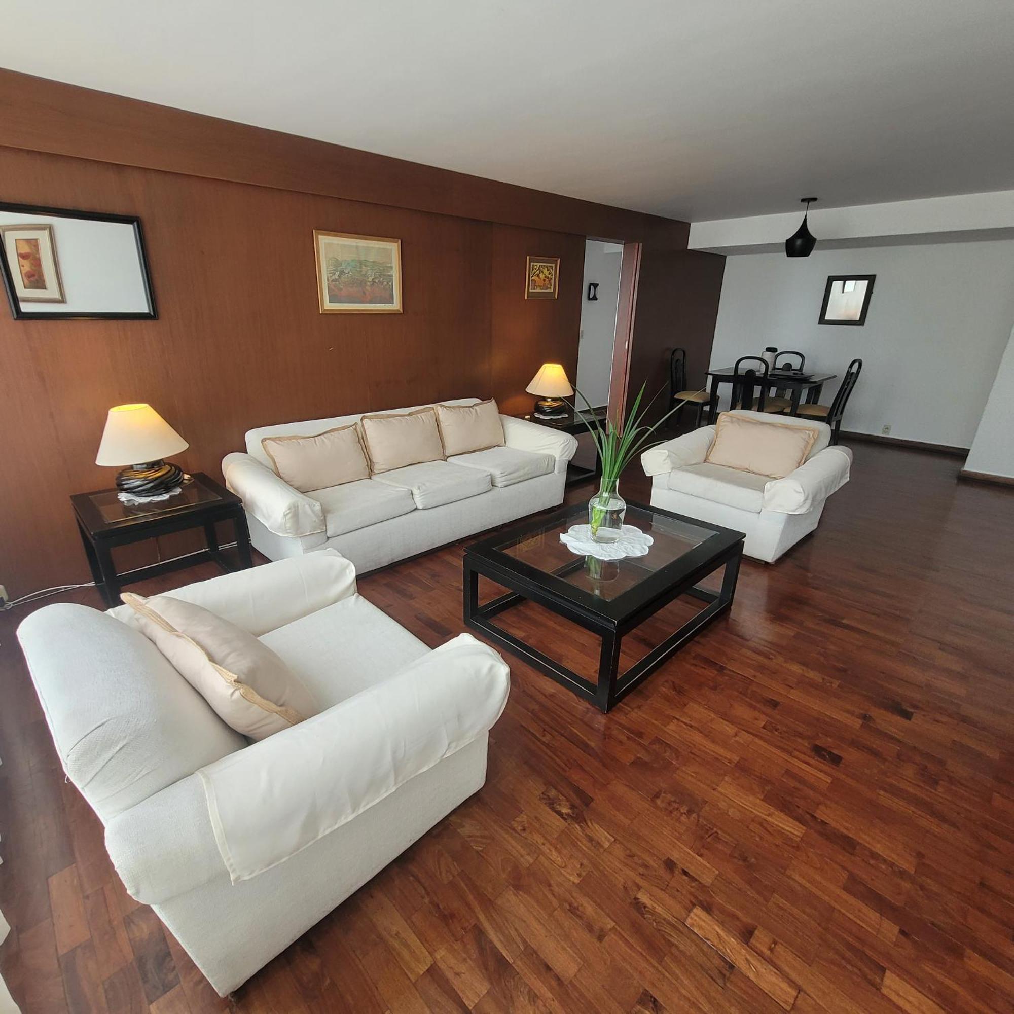The Guest House 1 At The Booming Center Of Miraflores, Lima - Peru Eksteriør bilde